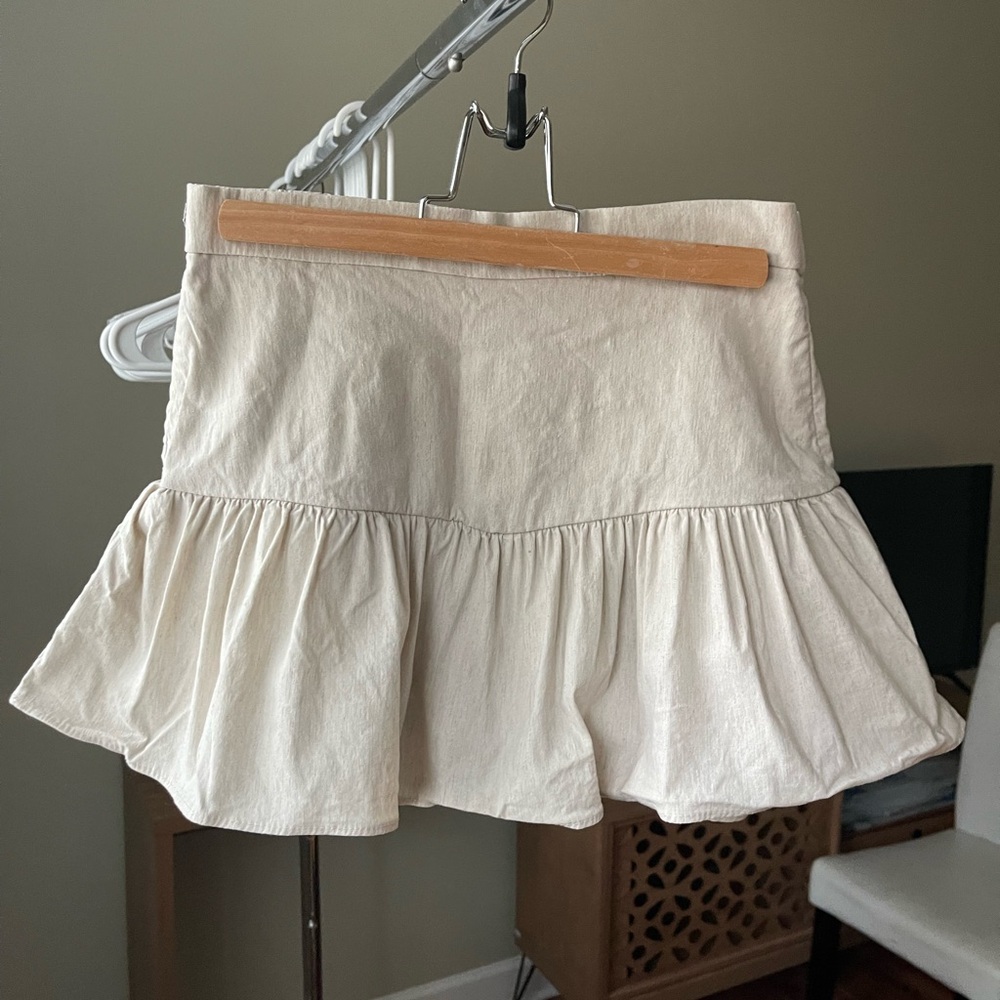 Zara Beige Elastic Waist Mini Skirt